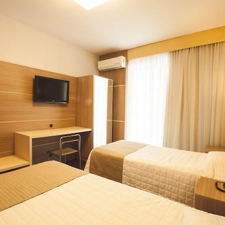 Curitiba Palace Hotel Extérieur photo