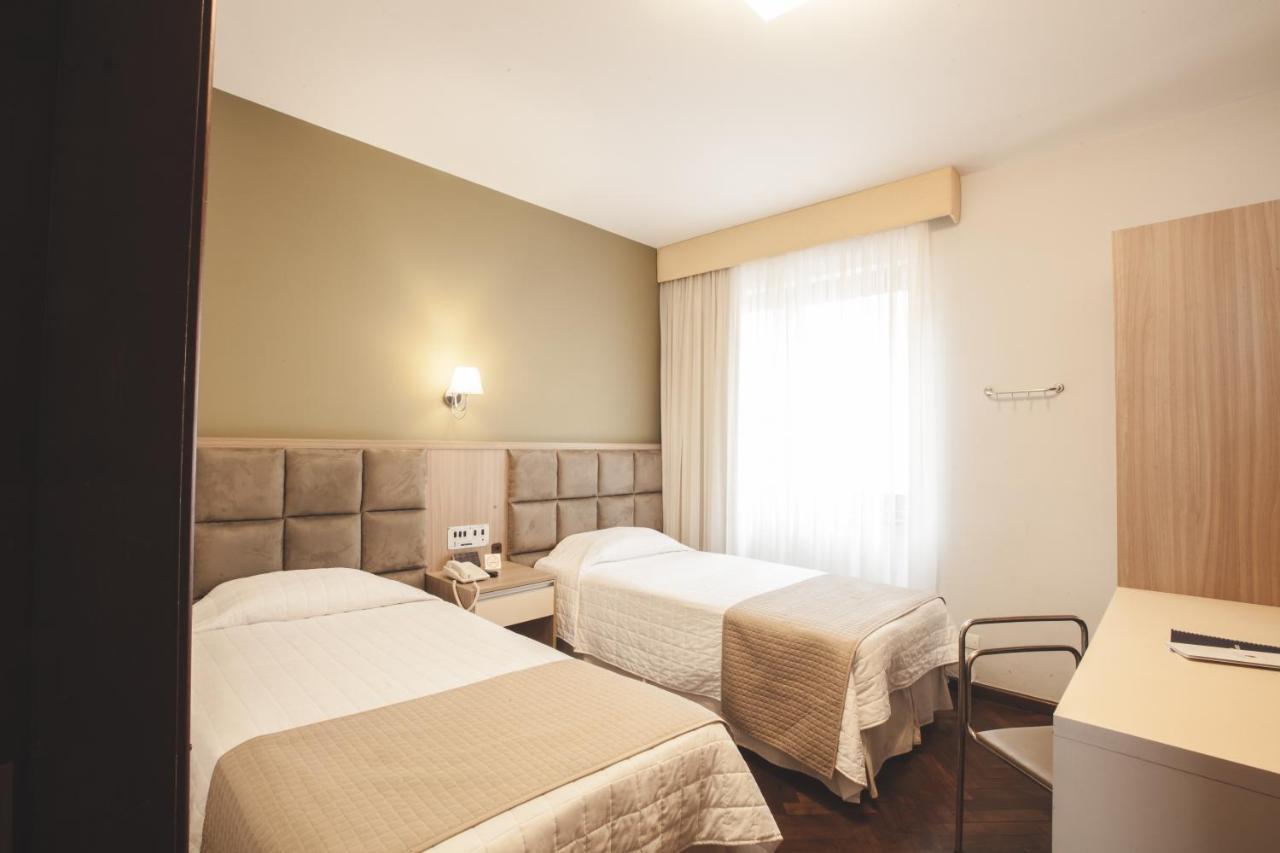 Curitiba Palace Hotel Extérieur photo