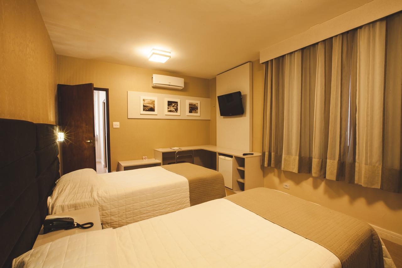 Curitiba Palace Hotel Extérieur photo